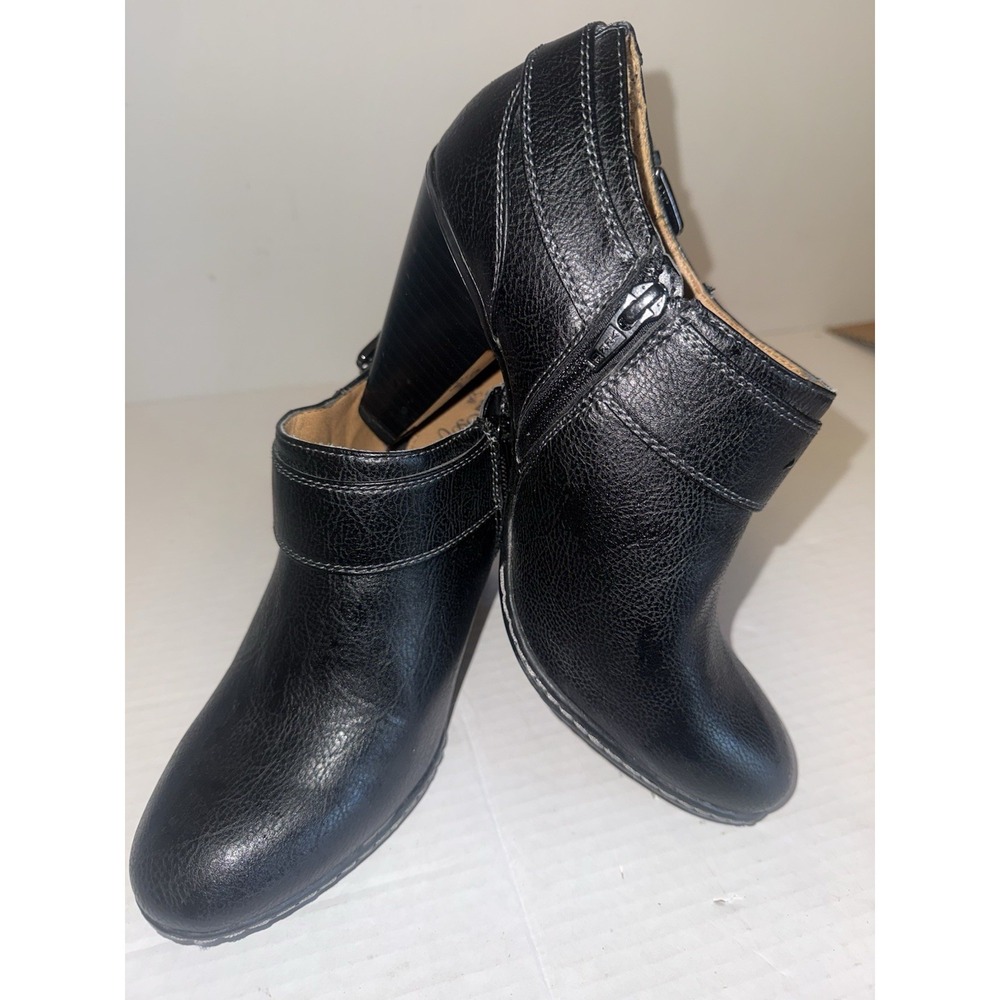 Witches Shoes Euro Soft Black Faux Leather Ankle Bootis 9.5